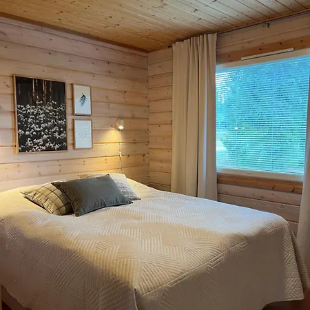 Ruka Snow&Sun1 - Near Slopes And Ski Trails, Sauna, Fireplace, Carport, Ac, Wifi, Ski Maintenance Room, Skibus * Ruka