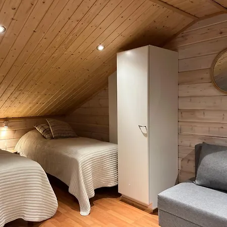 Ruka Snow&Sun1 - Near Slopes And Ski Trails, Sauna, Fireplace, Carport, Ac, Wifi, Ski Maintenance Room, Skibus דירה