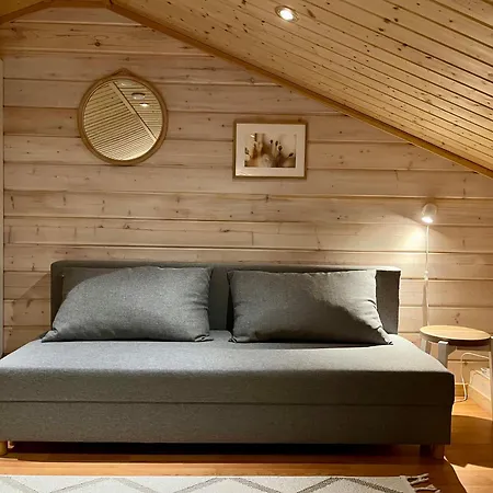 Ruka Snow&Sun1 - Near Slopes And Ski Trails, Sauna, Fireplace, Carport, Ac, Wifi, Ski Maintenance Room, Skibus