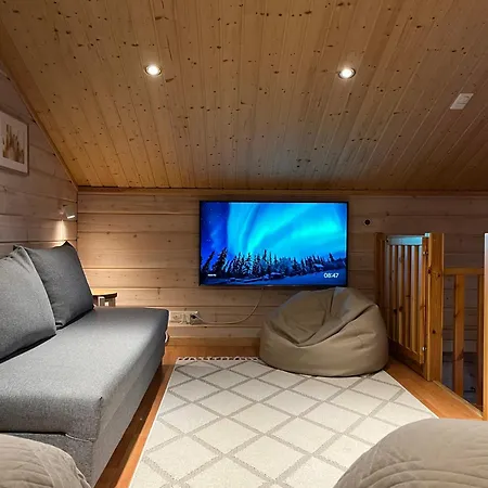 Ruka Snow&Sun 1 - Sauna, Takka, Ac-Ilmastointi, Wifi, Saehkoeauton Lataus, Autokatos, Grilli Appartement Ruka